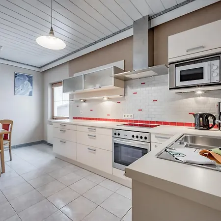 Pensjonat Edelweiss 3*