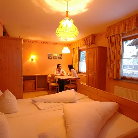 Edelweiss Gasthof St. Leonhard im Pitztal