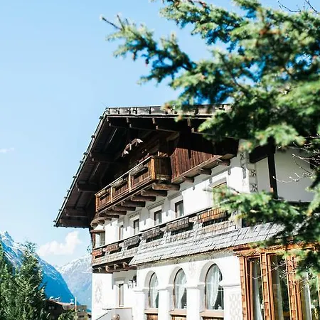 Penzion Edelweiss Sankt Leonhard im Pitztal