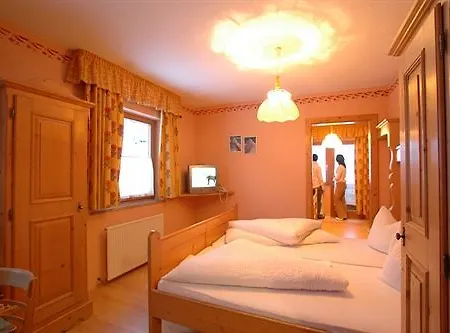 Penzion Edelweiss 3*