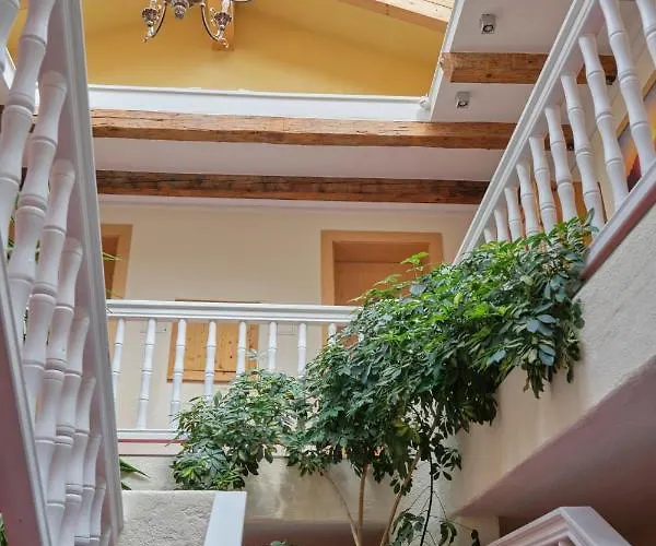 Edelweiss Maison d'hôtes 3*