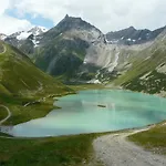 Pensionat Edelweiss 3*