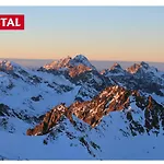 雪绒花旅馆 3*