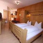 招待所 雪绒花旅馆